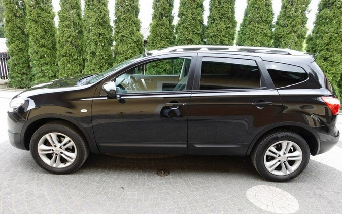 Nissan Qashqai cena 30900 przebieg: 172000, rok produkcji 2011 z Zambrów małe 191